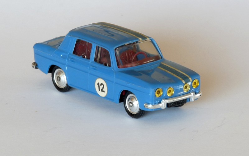 #2433 Renault 8 Gordini face web