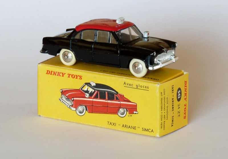 #2432 Simca Ariane taxi dinky-Toys face sur boite web