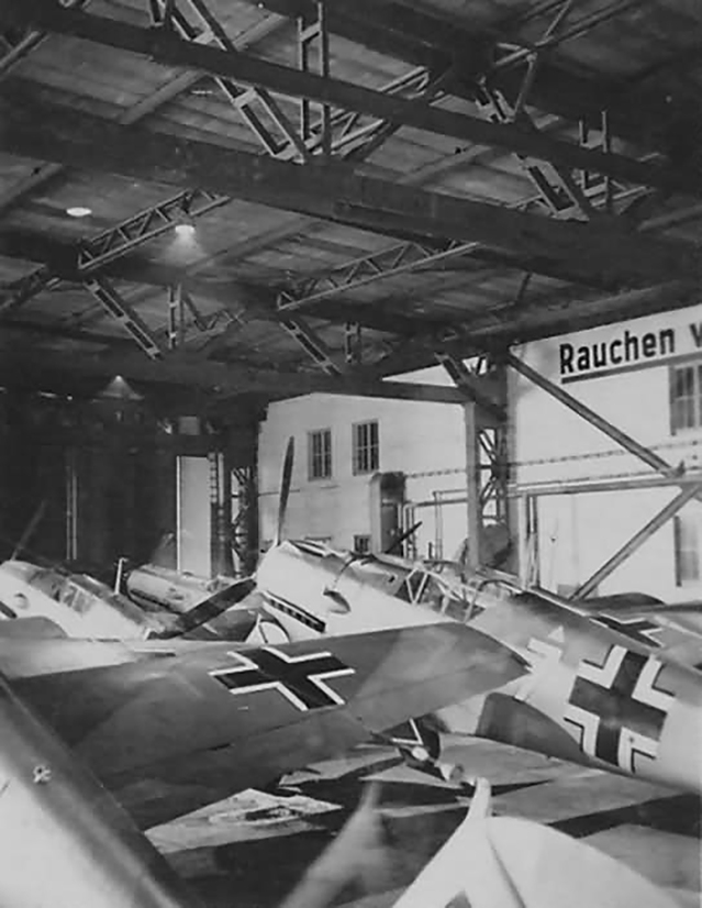 Messerschmitt-Bf-109E1-1.JG27-White-7-Krefeld-1940-01