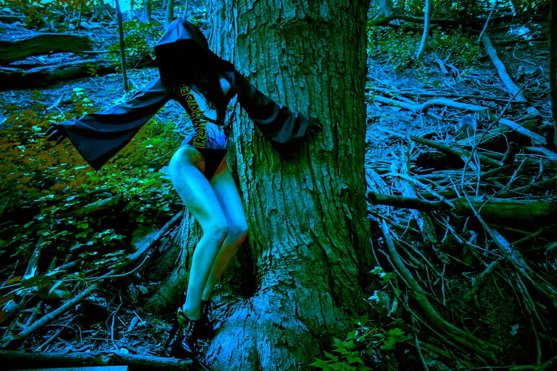 n4YcNb-Fear-of-the-Dark.jpg