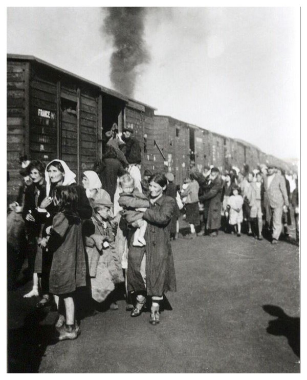 Ghetto de Siedlce FiReNb-deportation-de-10-000-juifs-polonais