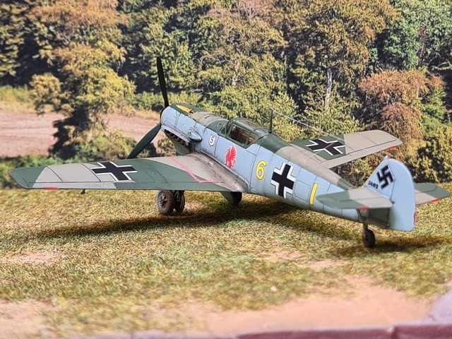 MESSERSCHMITT BF 109.E.1 JG 26  France 1940  .AZmodel 1/72 22022005560626281217802643