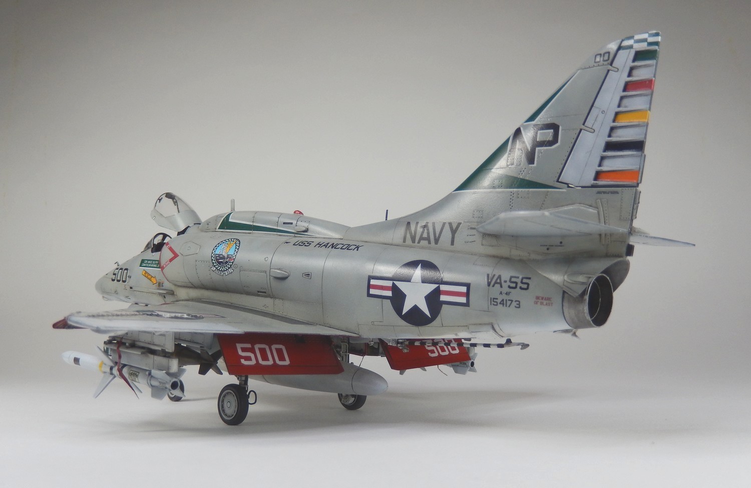 [Hasegawa] 1/48 - Douglas A-4F Skyhawk  22022010465117732317803001