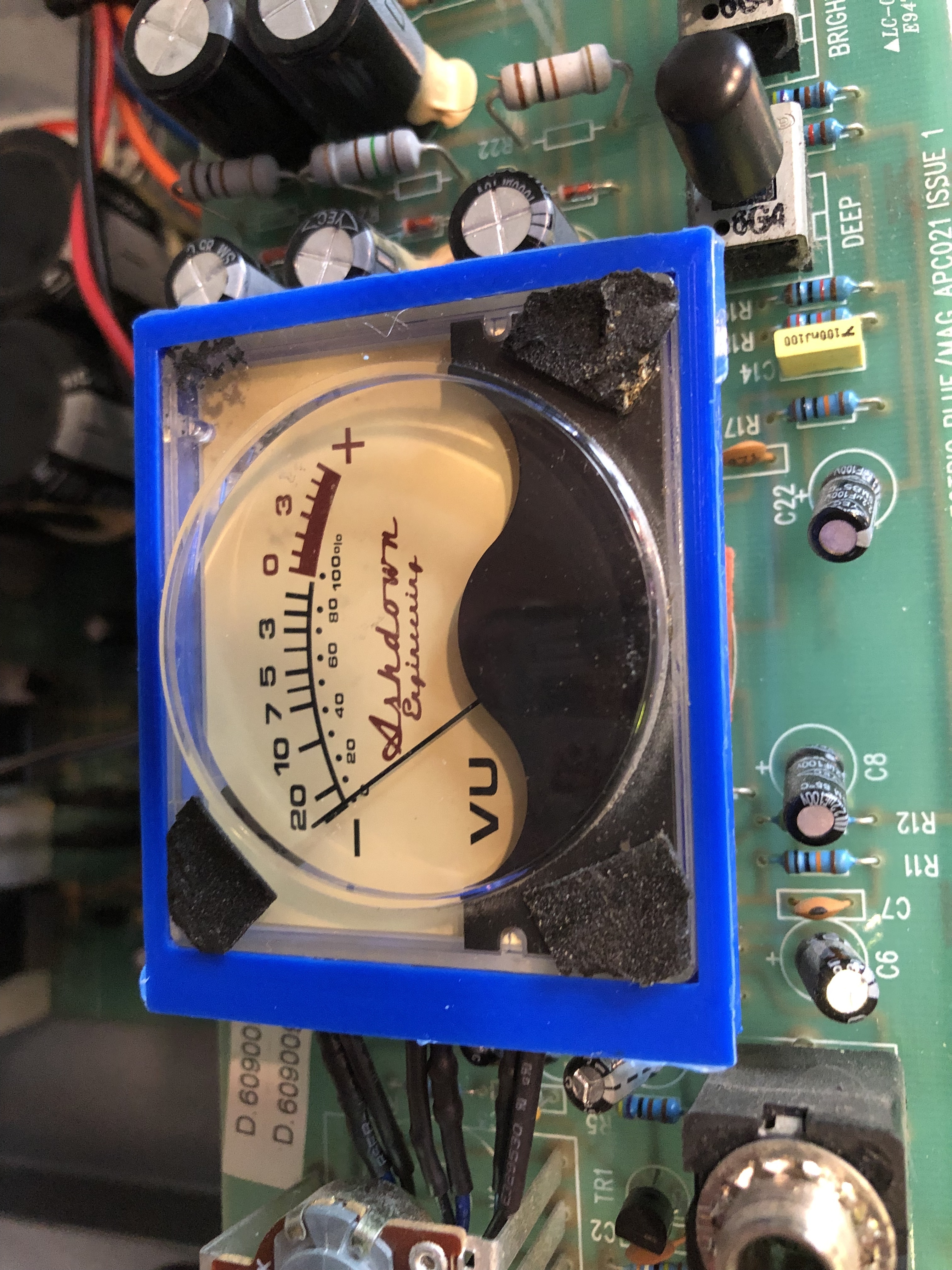 ASHDOWN MAG 600 // DEMONTAGE FACE AVANT - Amplification - OnlyBass