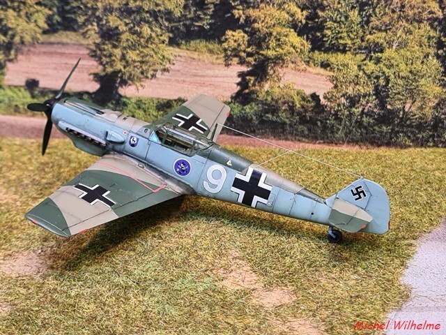 MESSERSCHMITT BF 109 E.1  JG51 France 1940 kit AZmodel 1/72 22033110152526281217849450