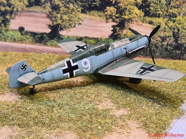 MESSERSCHMITT BF 109 E.1  JG51 France 1940 kit AZmodel 1/72 22033110152626281217849453