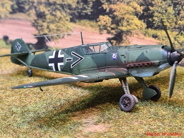 MESSERSCHMITT BF 109 E.1 JG51 Ernst TERRY Allemagne 1939 kit az model 1/72 22040501412226281217855338
