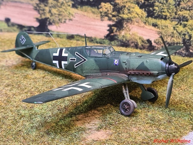 MESSERSCHMITT BF109 E.1 Ernst TERRY JG 51 Allemagne 1939 kit 1/72 AZ MODEL 22040501412326281217855339