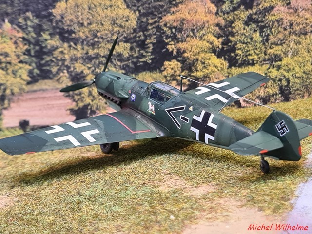 MESSERSCHMITT BF 109 E.1 JG51 Ernst TERRY Allemagne 1939 kit az model 1/72 22040501412426281217855344