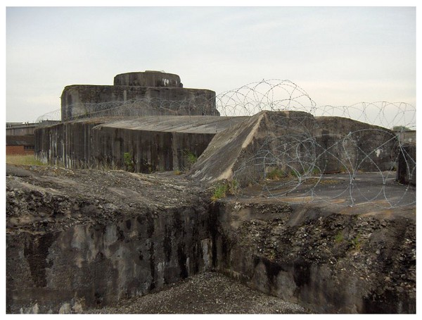 Fort de Breendonk - Belgique AXiGNb-vue-laterale-bunker
