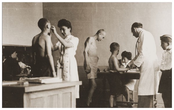 Camp de Buchenwald  OYAGNb-enfants-et-adolescents