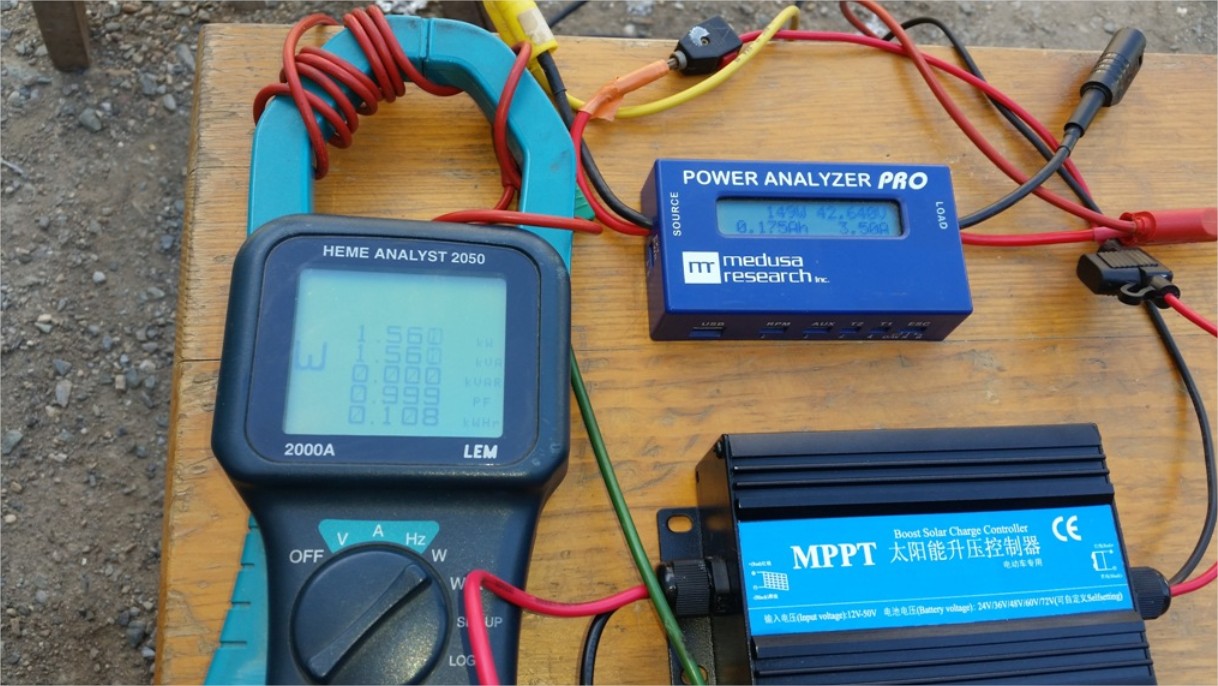 Chargeur Booster MPPT300 Chargeur dalternateur et regulateur solaire