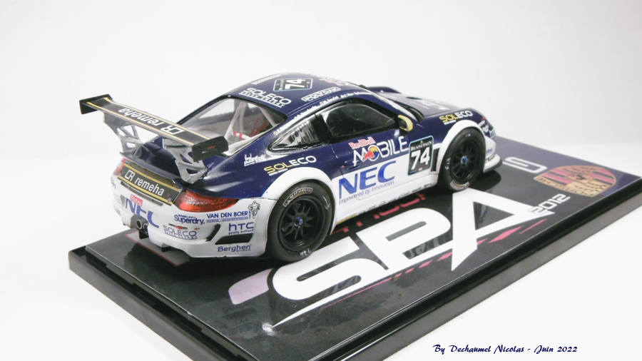 Porsche 911 GT3 - 1/24e [Fujimi / Decals Racing 43] - Spa 2012- n°74 - 51hbOb-911-GT3-fini8