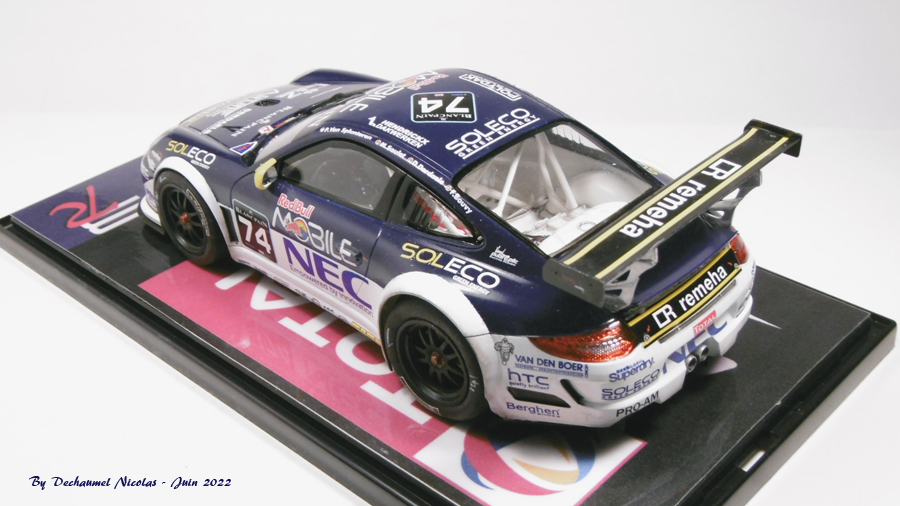 Porsche 911 GT3 - 1/24e [Fujimi / Decals Racing 43] - Spa 2012- n°74 - N1hbOb-911-GT3-fini14