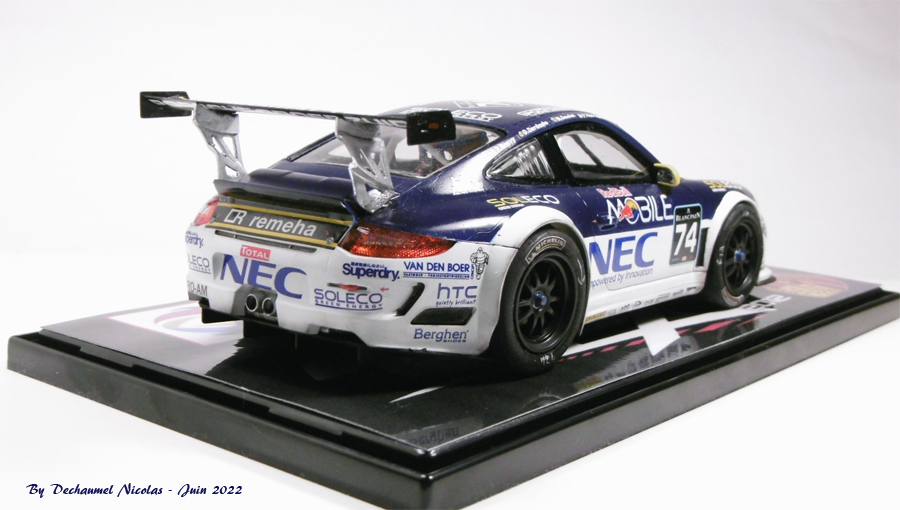 Porsche 911 GT3 - 1/24e [Fujimi / Decals Racing 43] - Spa 2012- n°74 - Z1hbOb-911-GT3-fini7