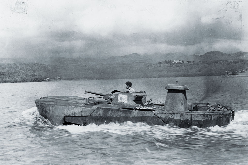 Le char amphibie japonais KA-MI, Dragon 1/35 SjW6Ob-Kami28