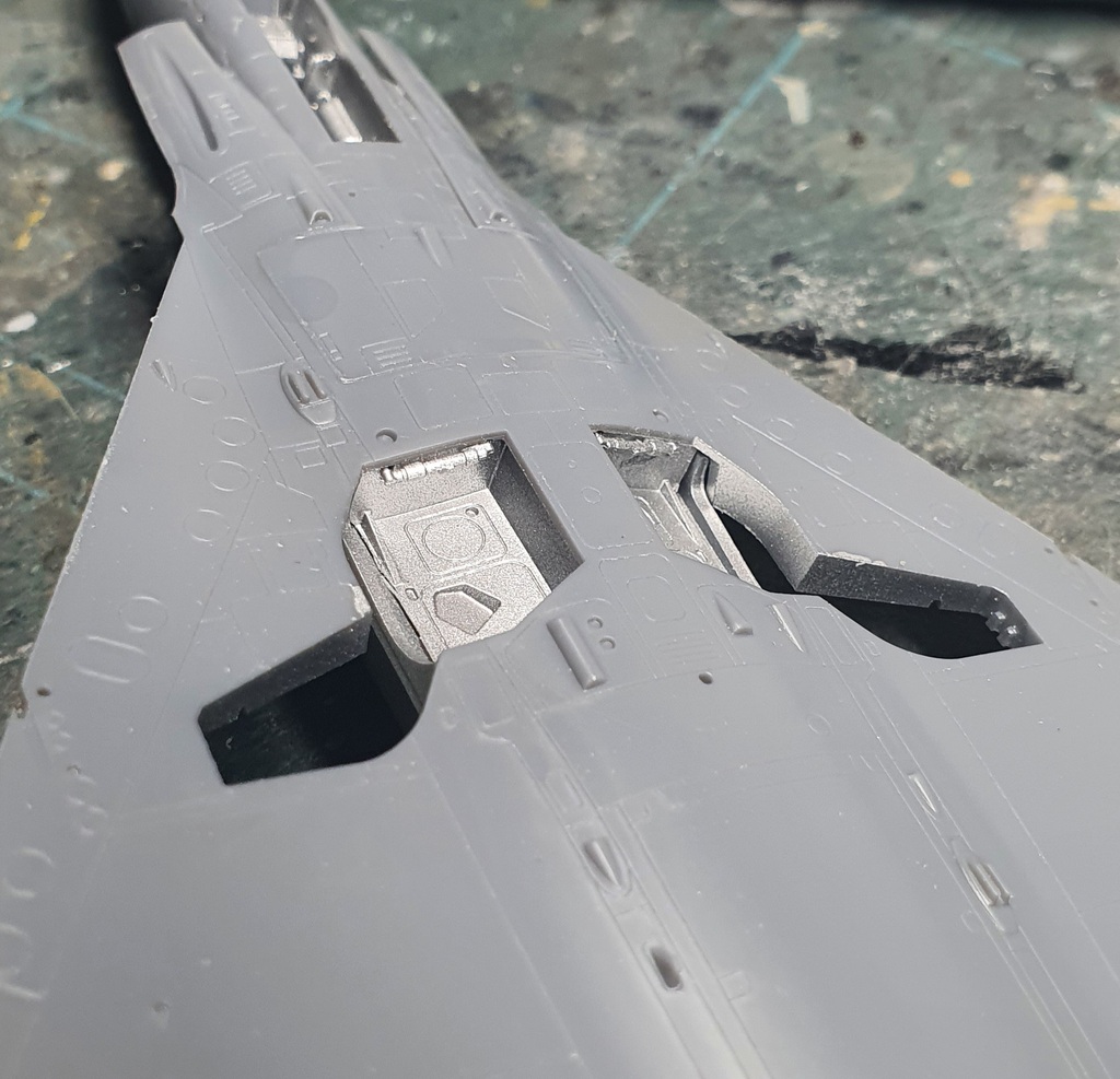 [Modelsvit Vs Special Hobby] 1/72 - Dassault Mirage IIIC montage en // 22101106393719477618022891