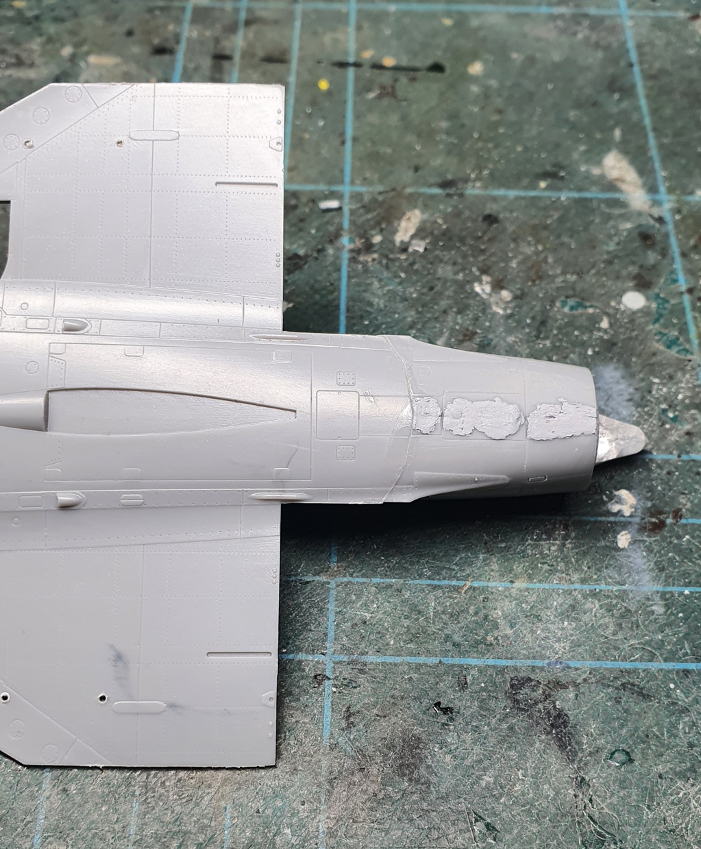 [Modelsvit Vs Special Hobby] 1/72 - Dassault Mirage IIIC montage en // 22101207483519477618024329