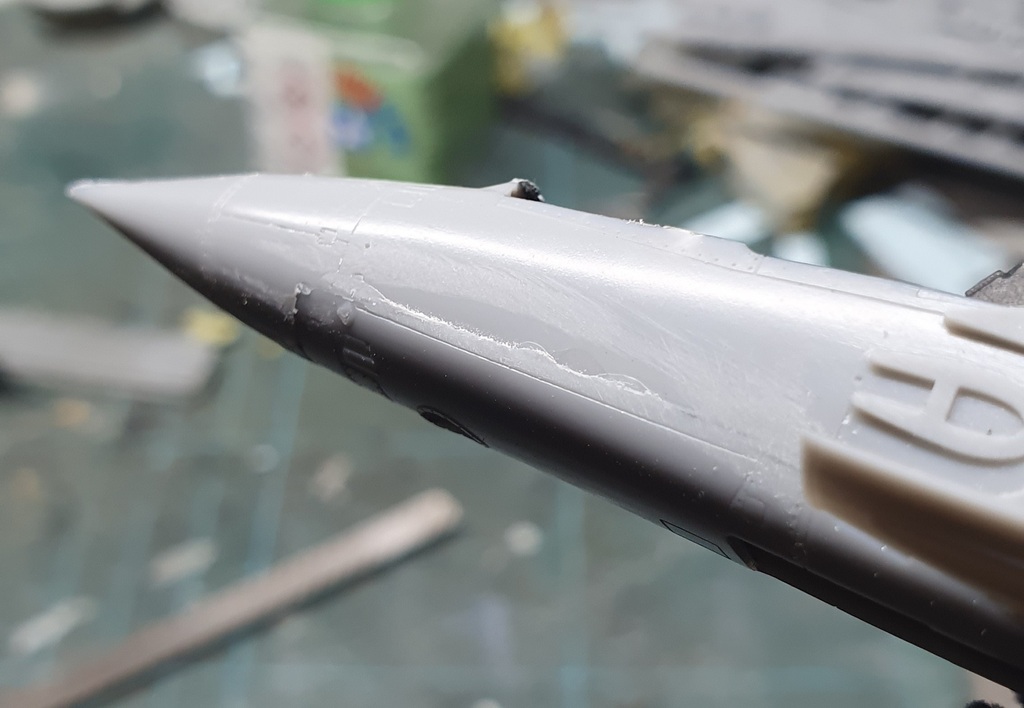 [Modelsvit Vs Special Hobby] 1/72 - Dassault Mirage IIIC montage en // 22101207483619477618024332