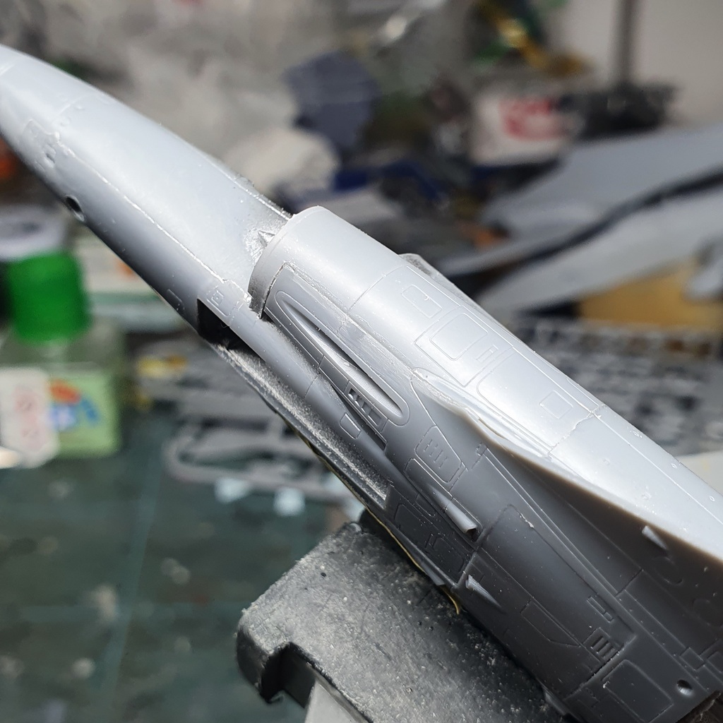 [Modelsvit Vs Special Hobby] 1/72 - Dassault Mirage IIIC montage en // 22101207483719477618024335
