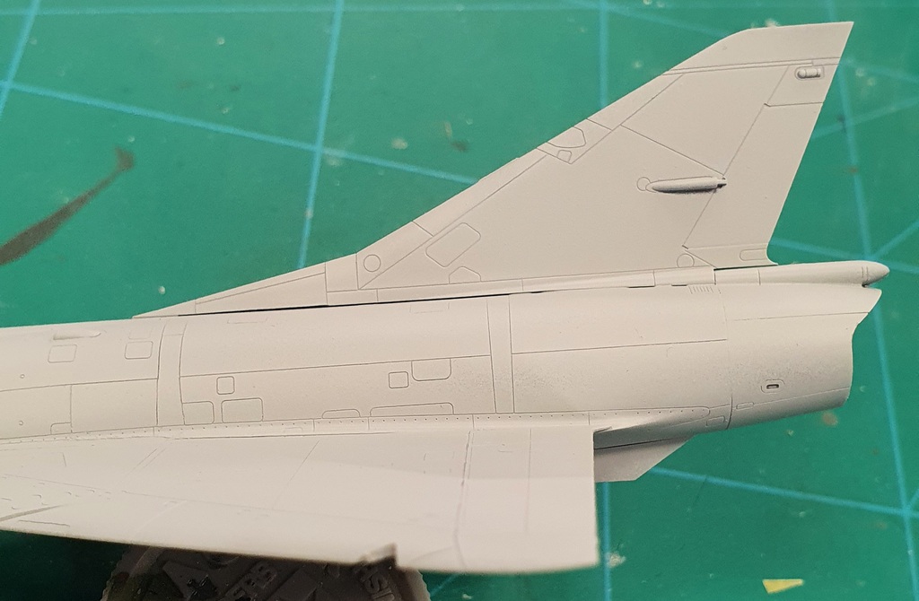 [Modelsvit Vs Special Hobby] 1/72 - Dassault Mirage IIIC montage en // 22101710004619477618028990