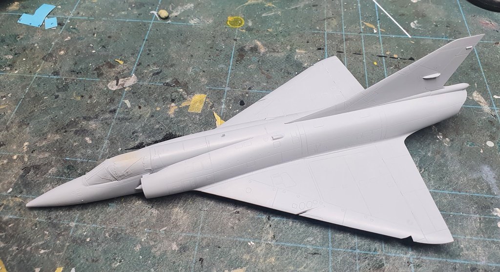 [Modelsvit Vs Special Hobby] 1/72 - Dassault Mirage IIIC montage en // 22103108214919477618039244