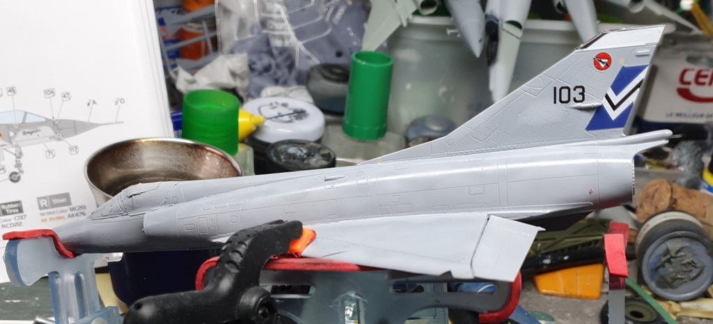 [Modelsvit Vs Special Hobby] 1/72 - Dassault Mirage IIIC montage en // 22110103282719477618040265