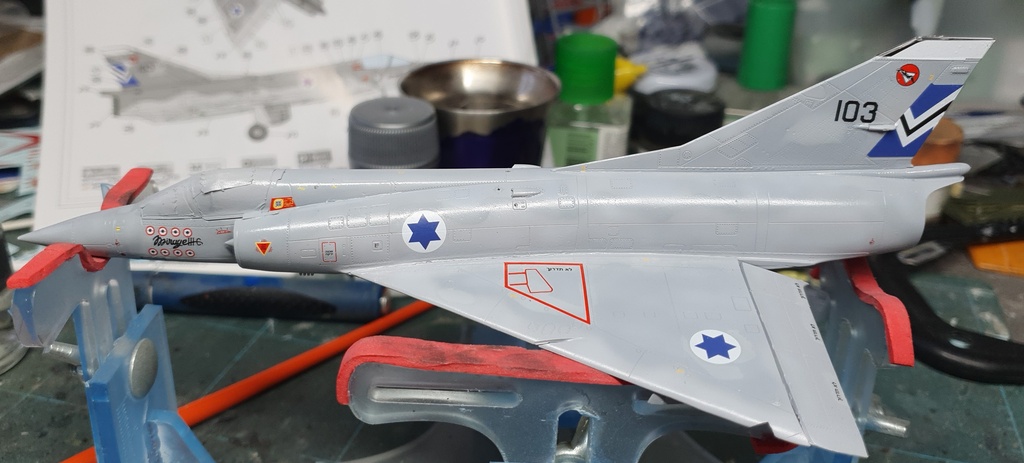 [Modelsvit Vs Special Hobby] 1/72 - Dassault Mirage IIIC montage en // 22110103282719477618040267