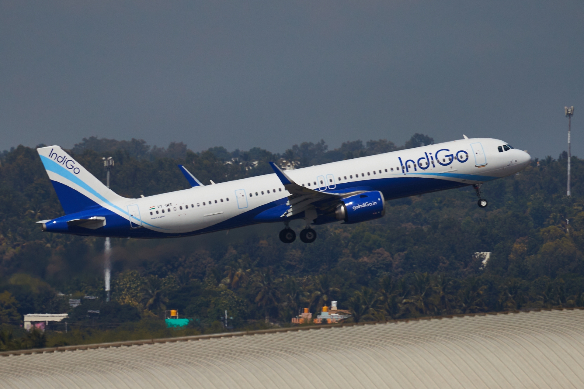 [05/11/2022] BLR - Bengaluru Kempegowda International Airport (Inde) IEyROb-GRX-6154