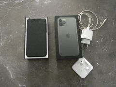 iPhone 11 Pro vert - 07A850A5-1636-4BA9-AB63-DCAFD8BBE194.