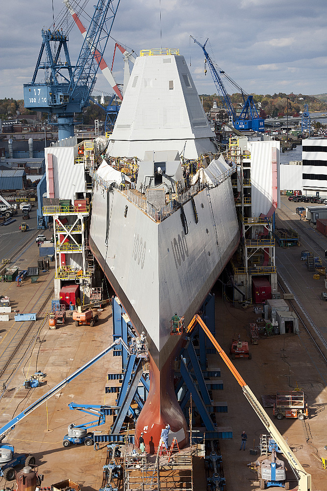 [US NAVY] Destroyers classe ZUMWALT DDG-1000 2g2oPb-USS-Zumwalt-05