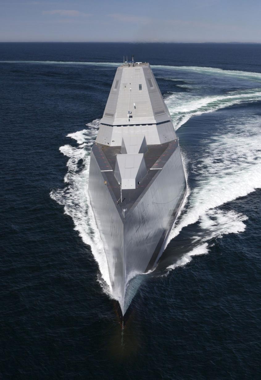 [US NAVY] Destroyers classe ZUMWALT DDG-1000 5g2oPb-USS-Zumwalt-12