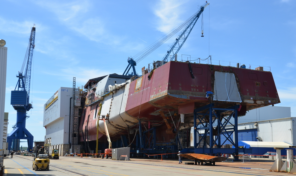 [US NAVY] Destroyers classe ZUMWALT DDG-1000 Wl2oPb-USS-Monsoor-02