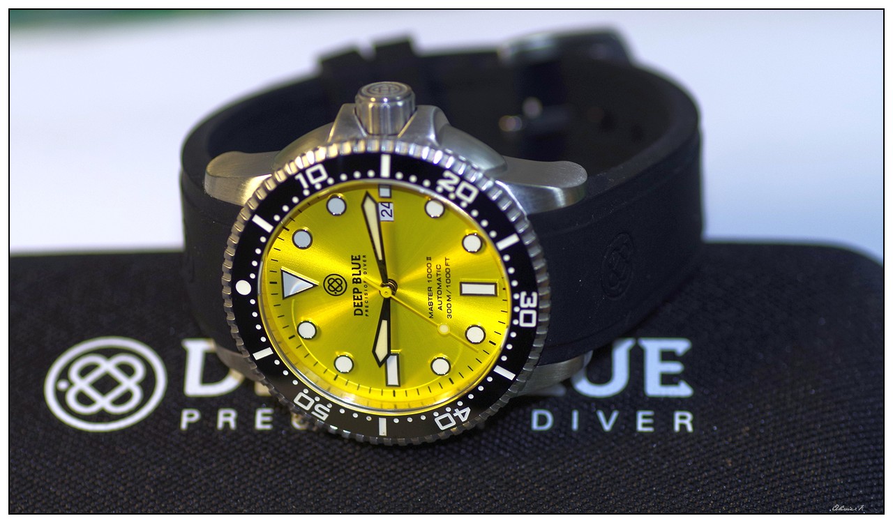 1000 - Du jaune ! Deep Blue Diver 1000 II 23012404531226424018099945