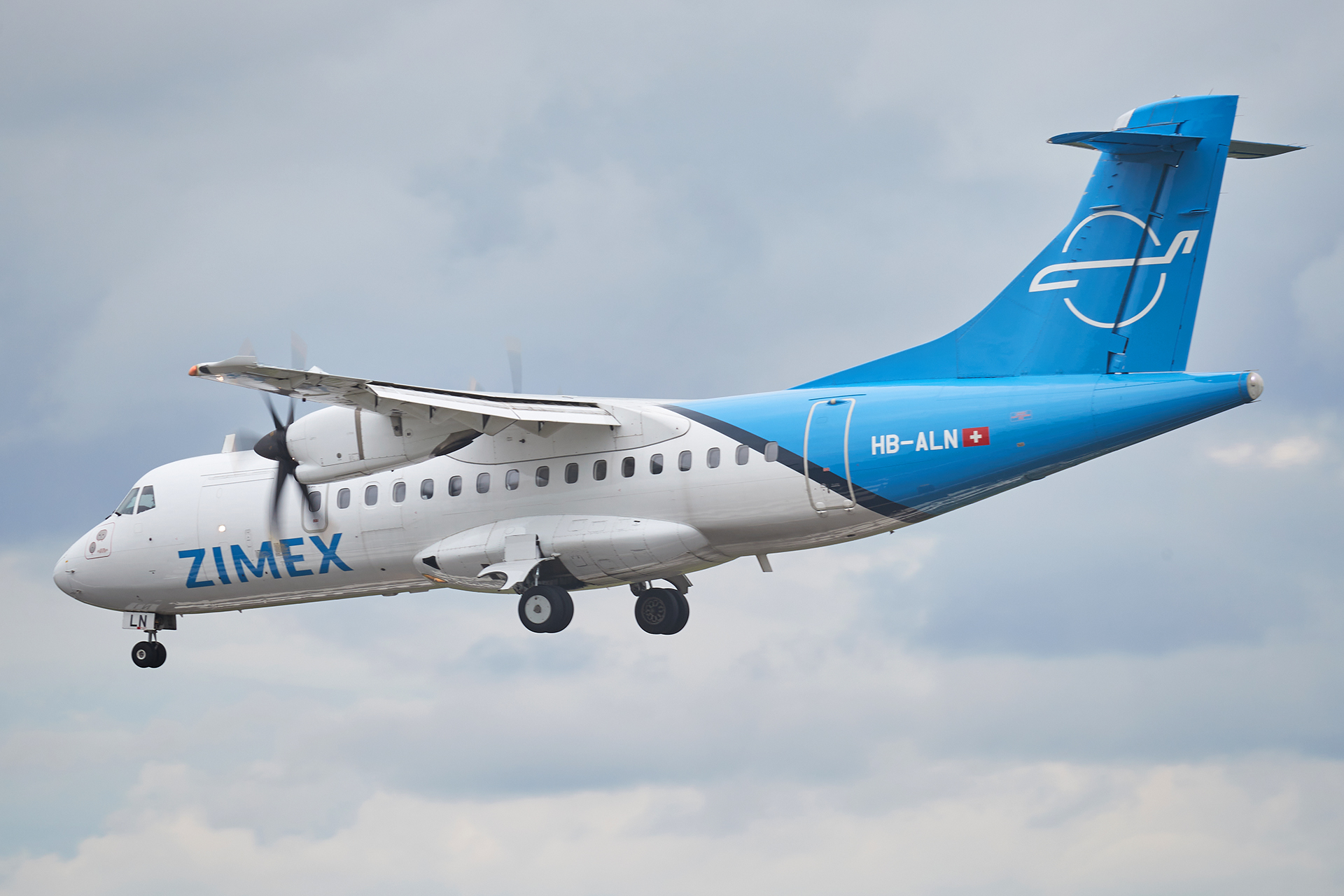 [02/04/2023] ATR42-500 (HB-ALN) Zimex Aviation EkdJPb-GRX-6780