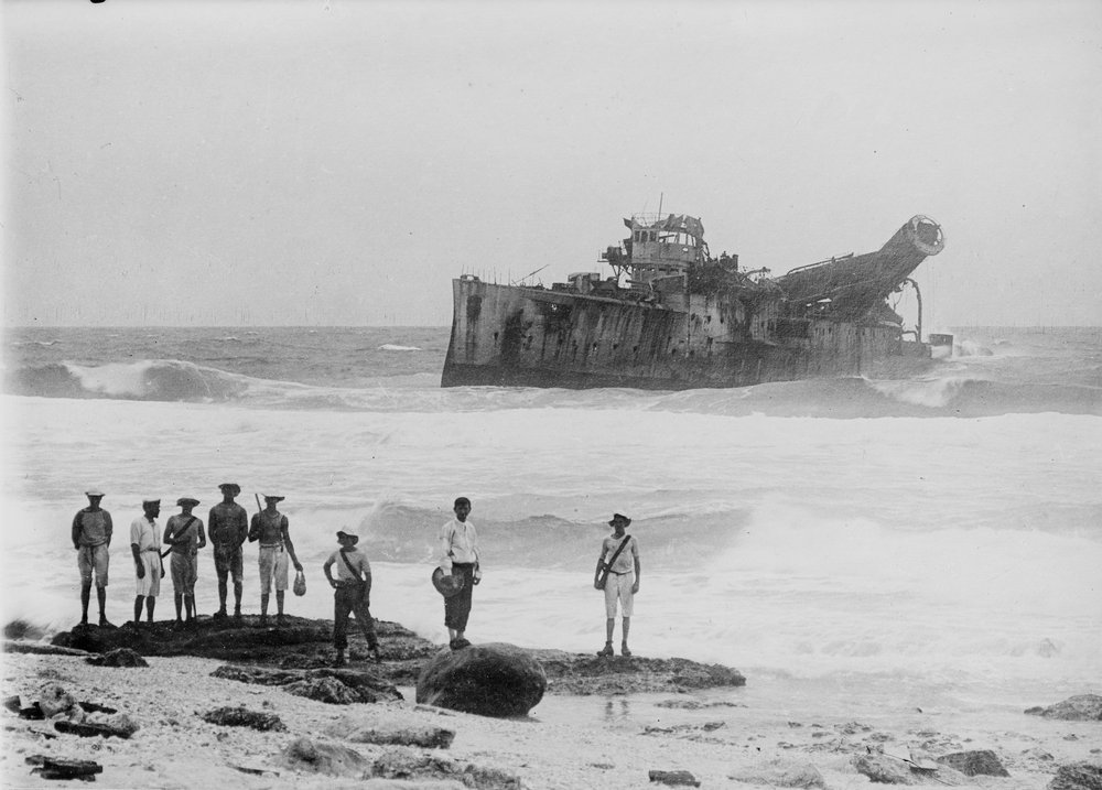 SMS Emden (croiseur léger classe Dresden), 1914, Flyhawk 0jvJPb-SMS-Emden-doc-Wreck