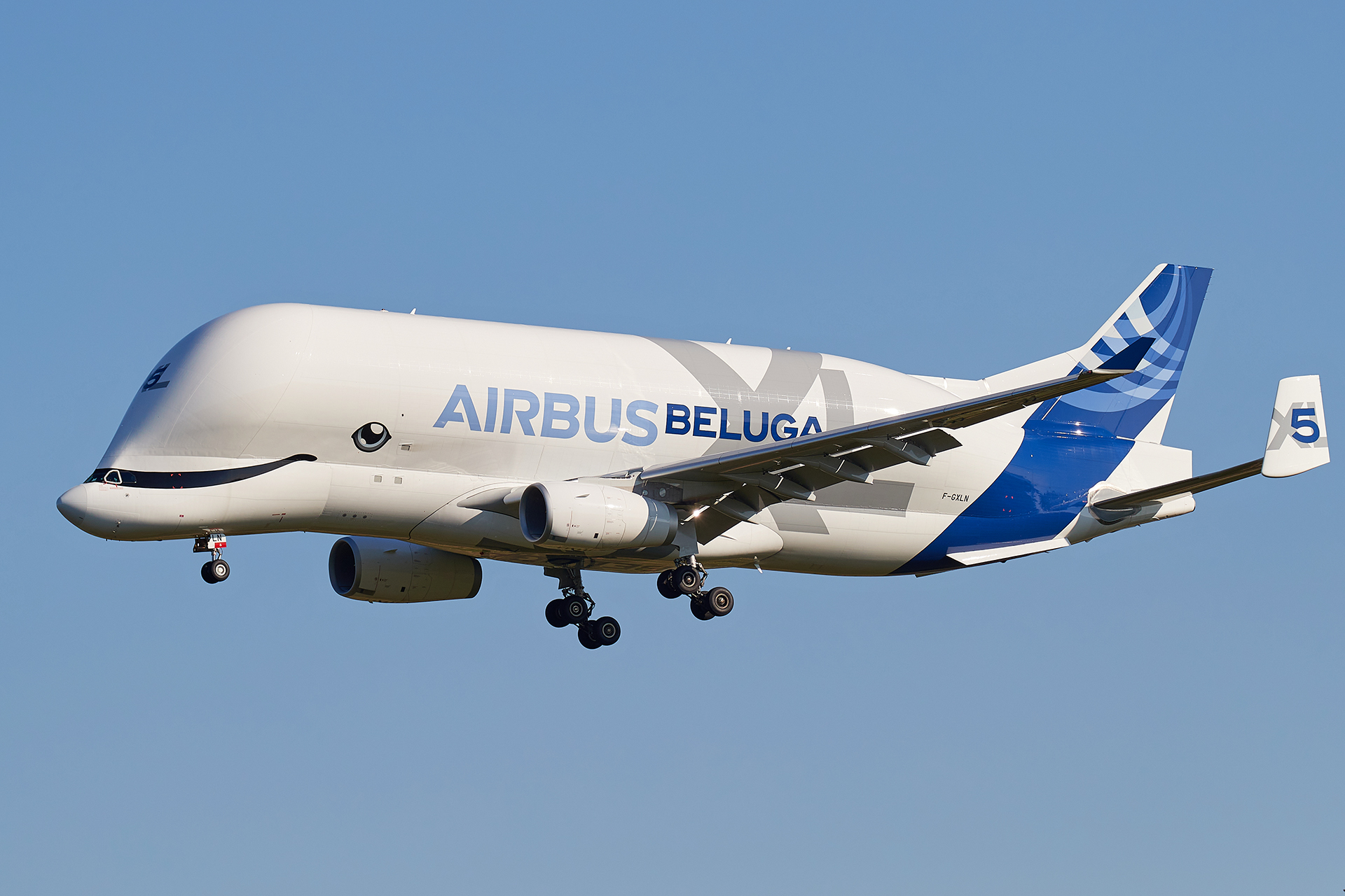 [17/04/2023] Airbus A330-743L (F-GXLN) Airbus Transport International: Beluga "XL" 5 JmBPPb-GRX-7135