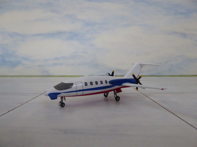 [Bsd-online] 1/144 Piaggio Avanti SwxXPb-Piaggio-Avanti-3