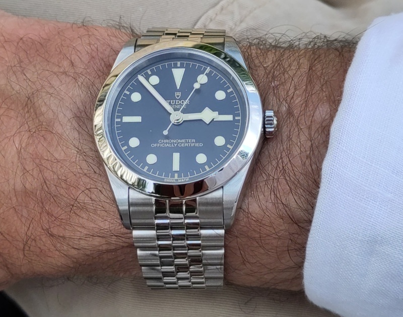 Tudor Black Bay One version 2023 31/36/39/41mm : infos, questions & liens - Page 10 23051512584716407118177973