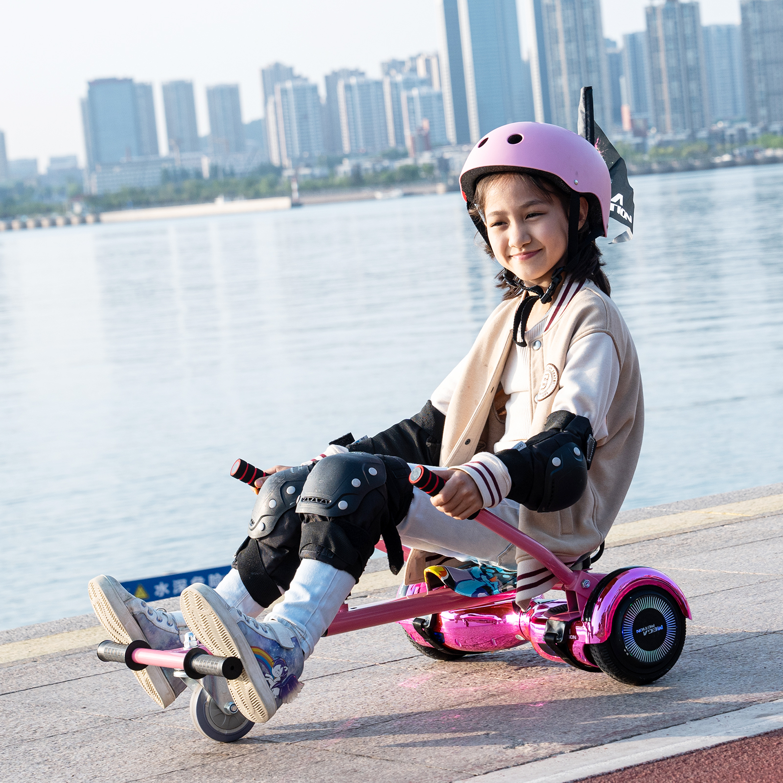 Mega motion hoverboard rose + kart noir pour enfants, hoverboard à deux  roues de 6,5 pouces avec haut-parleur bluetooth, gokart gyropode avec  lumières led, cadeau pour enfants et adolescents - Conforama