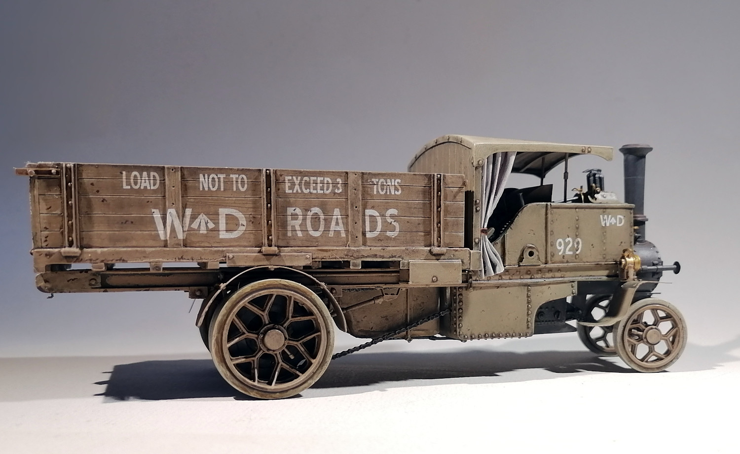 Camion Foden Resicast 1/35 (ref  351311) - Page 4 L2rtQb-Foden68
