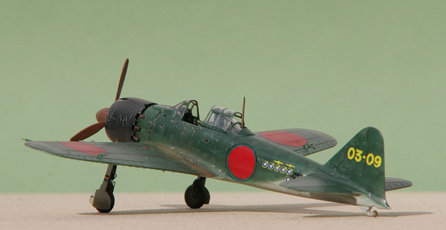 Academy 1/72 Mitsubishi A6M5c Type 52c Zero - 203rd FG 1/C Takeo Tanimizu  Kagoshima June 1945 / 302 FG at Atsugi July 1945, 2176