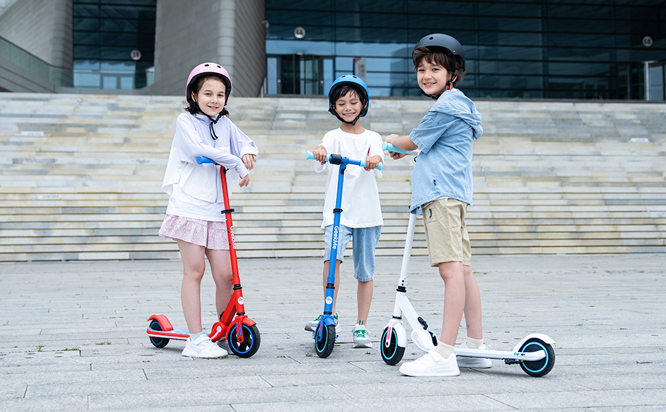 Geekme trottinette electrique rouge, avec poignée et vitesse réglable,  scooter avec néons colorés, connexion bluetooth intelligente et  haut-parleur, cadeau pour enfants 6-12 ans - Conforama