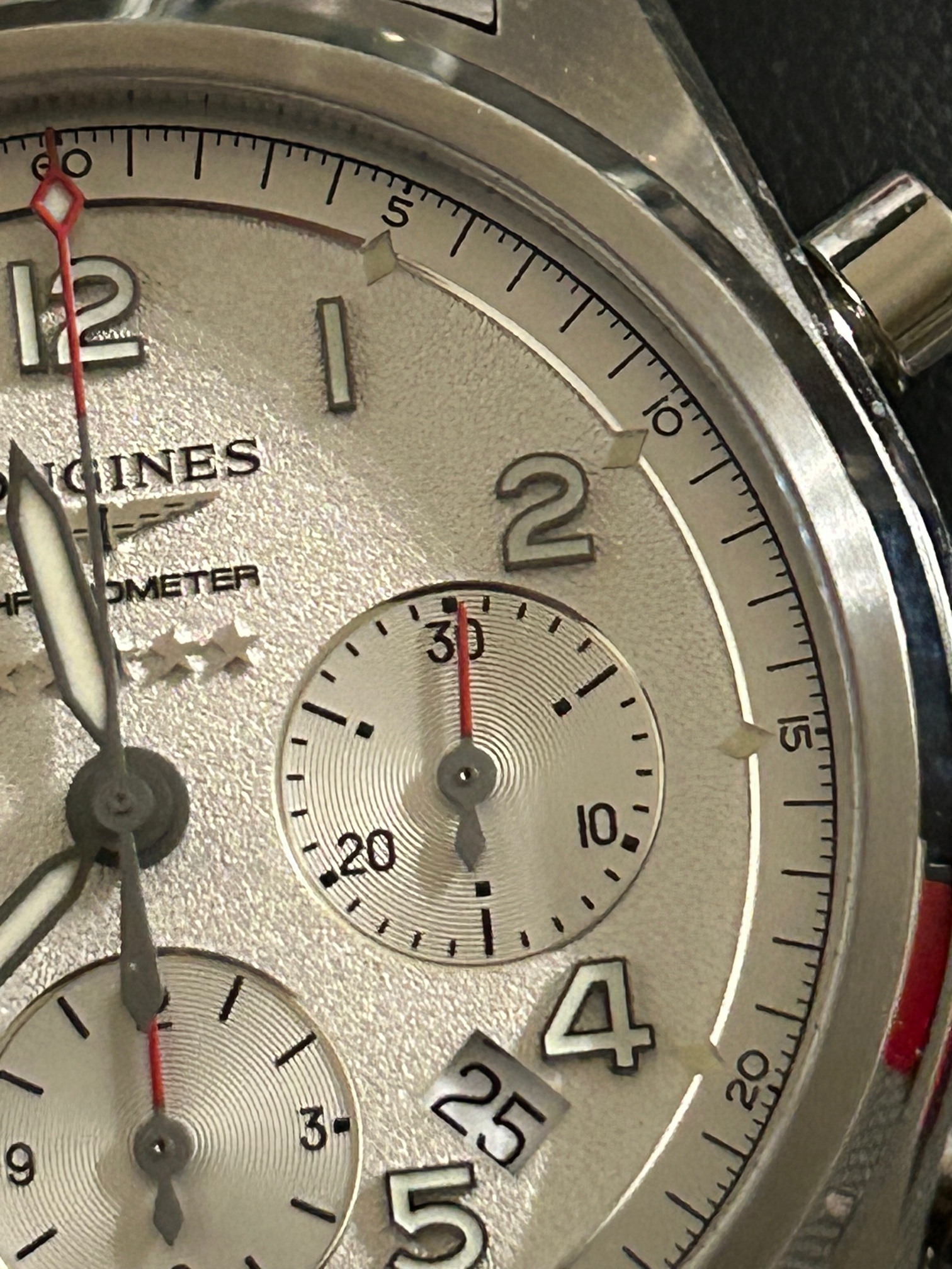 Problème aiguille compteur minutes Chrono Longines Spirit 23102607565512050918288377