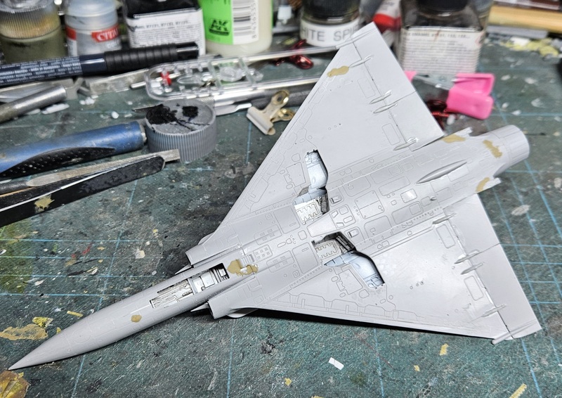 [Modelsvit] 1/72 - Dassault Mirage 2000D  24010110262619477618329758