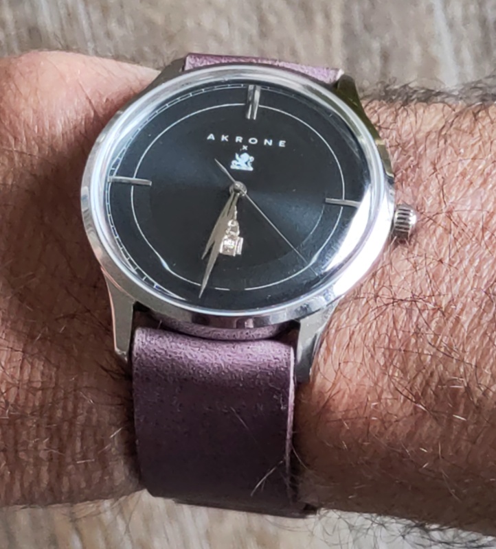 [TUTORIAL] Fabriquez vous-même votre bracelet en cuir - tome VII - Page 44 24020503325816407118351407