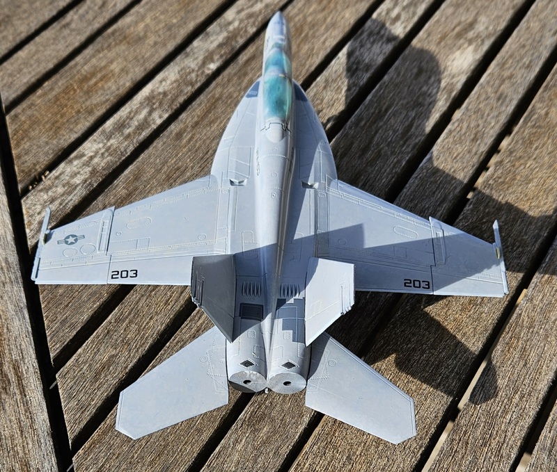 [Hasegawa] 1/72 - Boeing F/A-18F Super Hornet VFA-103    24040510145019477618383295