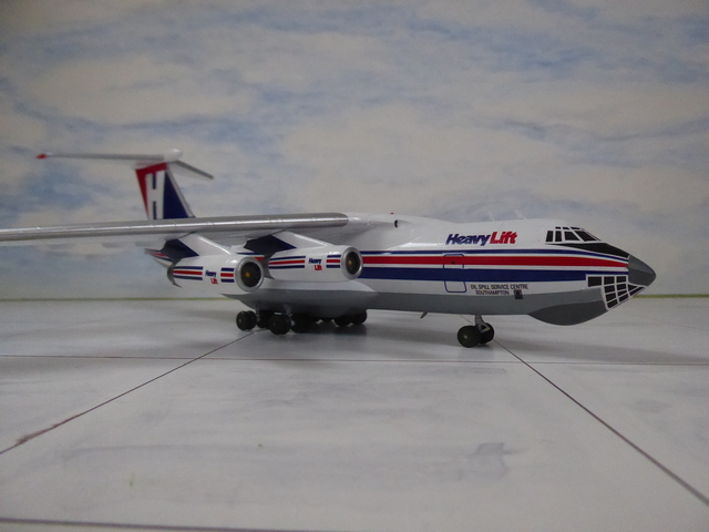 [Trumpeter] 1/144 - Iliouchine Il-76 Heavy Lift  7PlVRb-IL-76-2