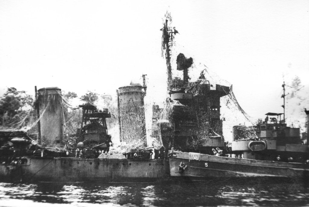 Après la Bataille. Croiseur lourd USS Minneapolis, Bataille de Tassafaronga. Combrig et Corsair Armada, Diorama au 700e IKveSb-Minneapolis-Tulagi-02