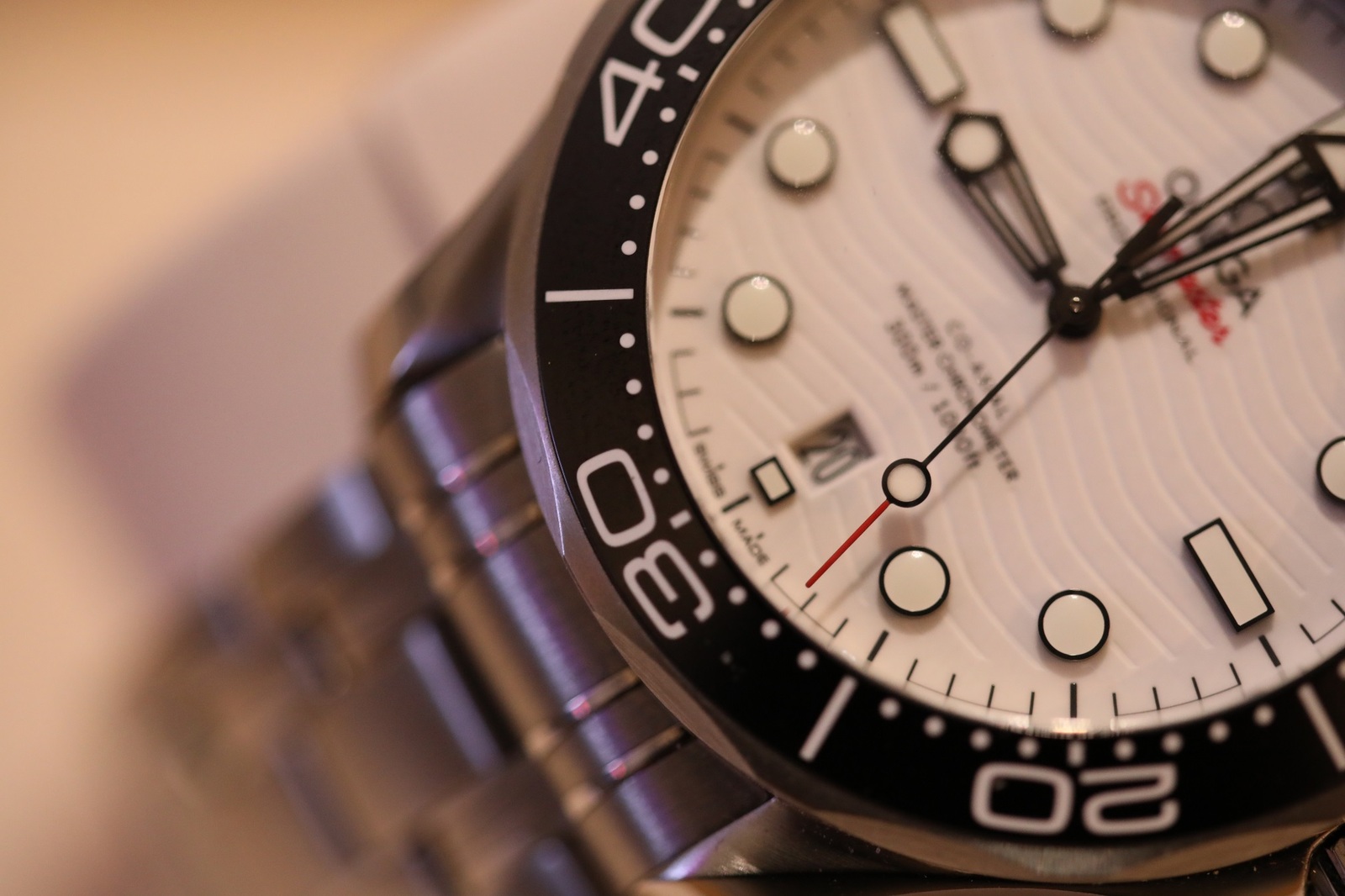 Feu de Seamaster 300 - tome 12 - Page 39 24052010292726584518409545